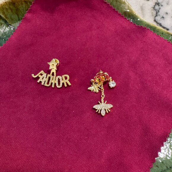 Dior Jadior bee gold tone crystal earrings - Picture 5 of 5